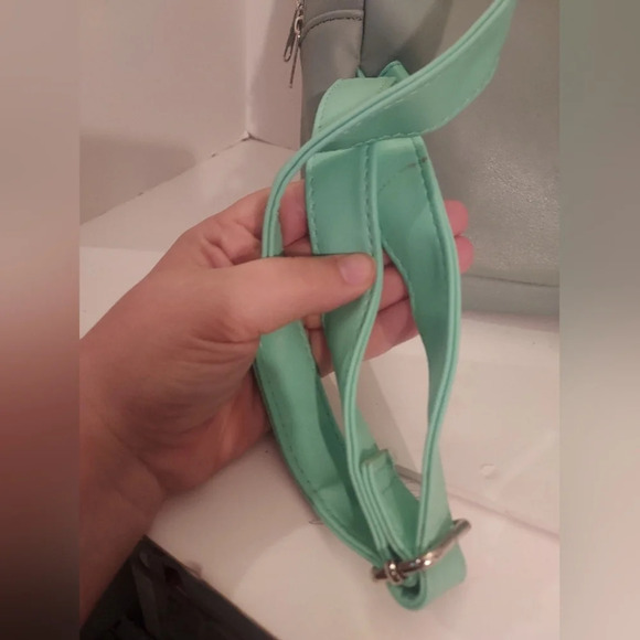 Funko Star Wars Mandaldrian Child - Baby Yoda Mini Backpack - Picture 8 of 14